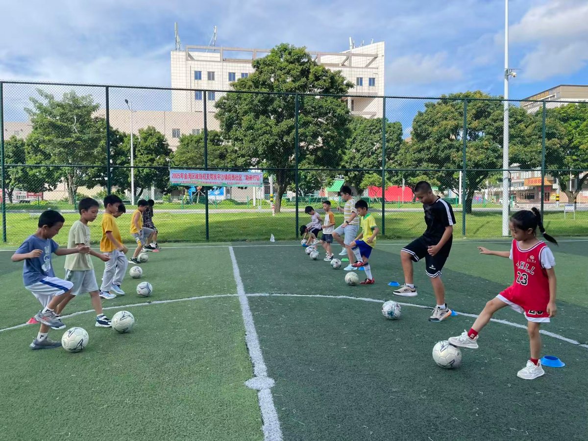 纬来体育网址官方网站 - 官方平台入口球队训练幕后